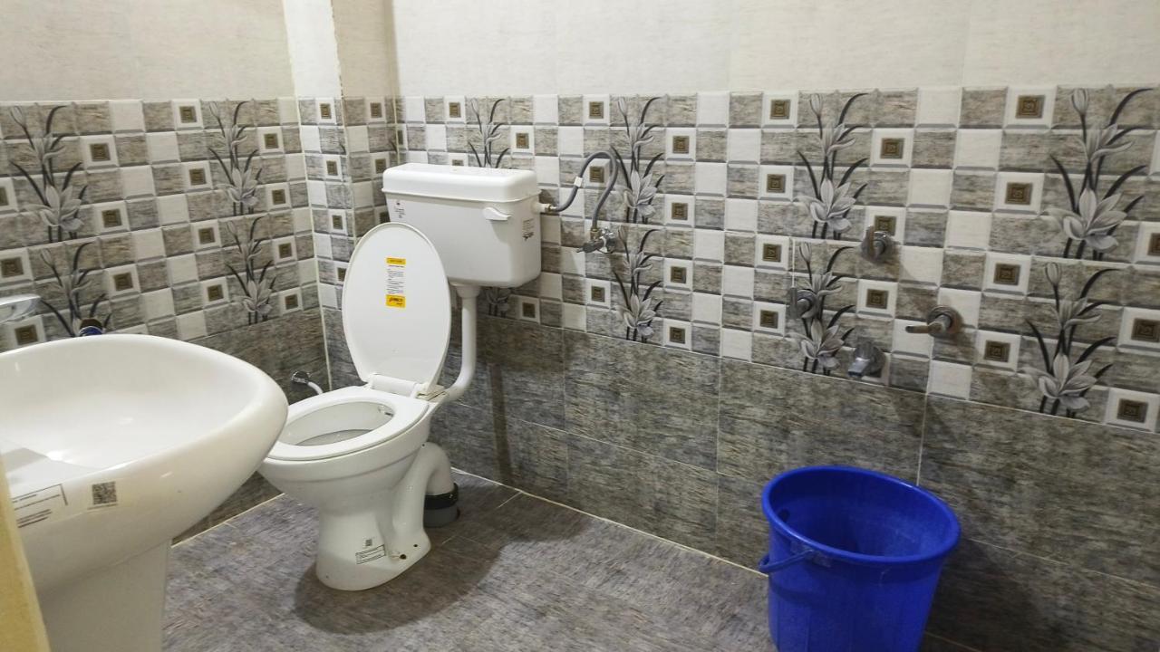 Nain Guest House اوجاين المظهر الخارجي الصورة