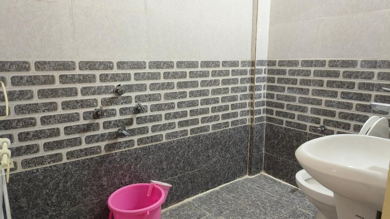 Nain Guest House اوجاين المظهر الخارجي الصورة