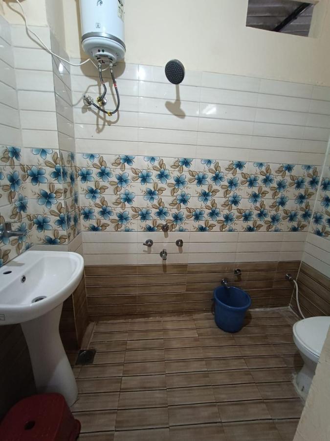 Nain Guest House اوجاين المظهر الخارجي الصورة