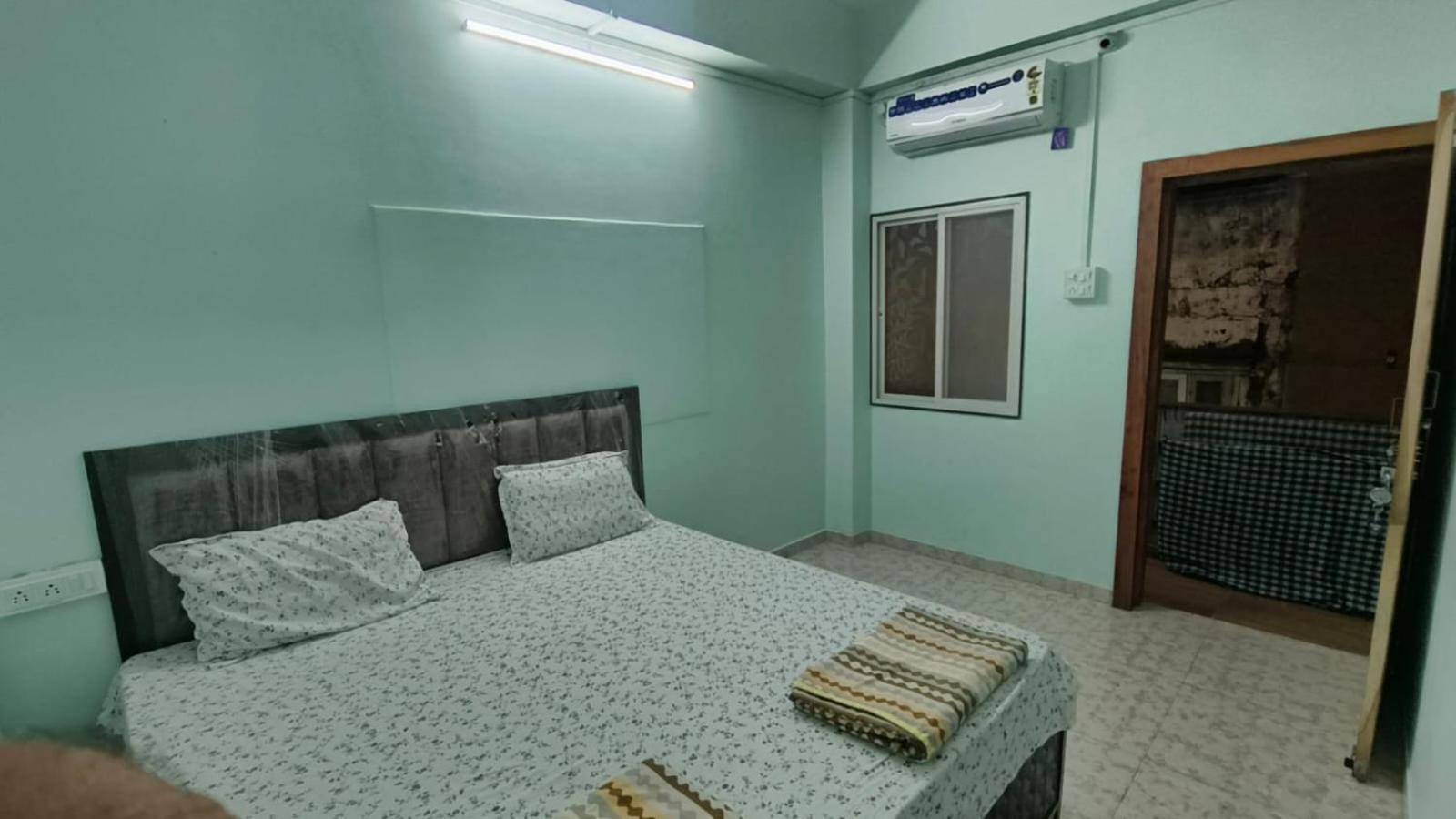 Nain Guest House اوجاين المظهر الخارجي الصورة