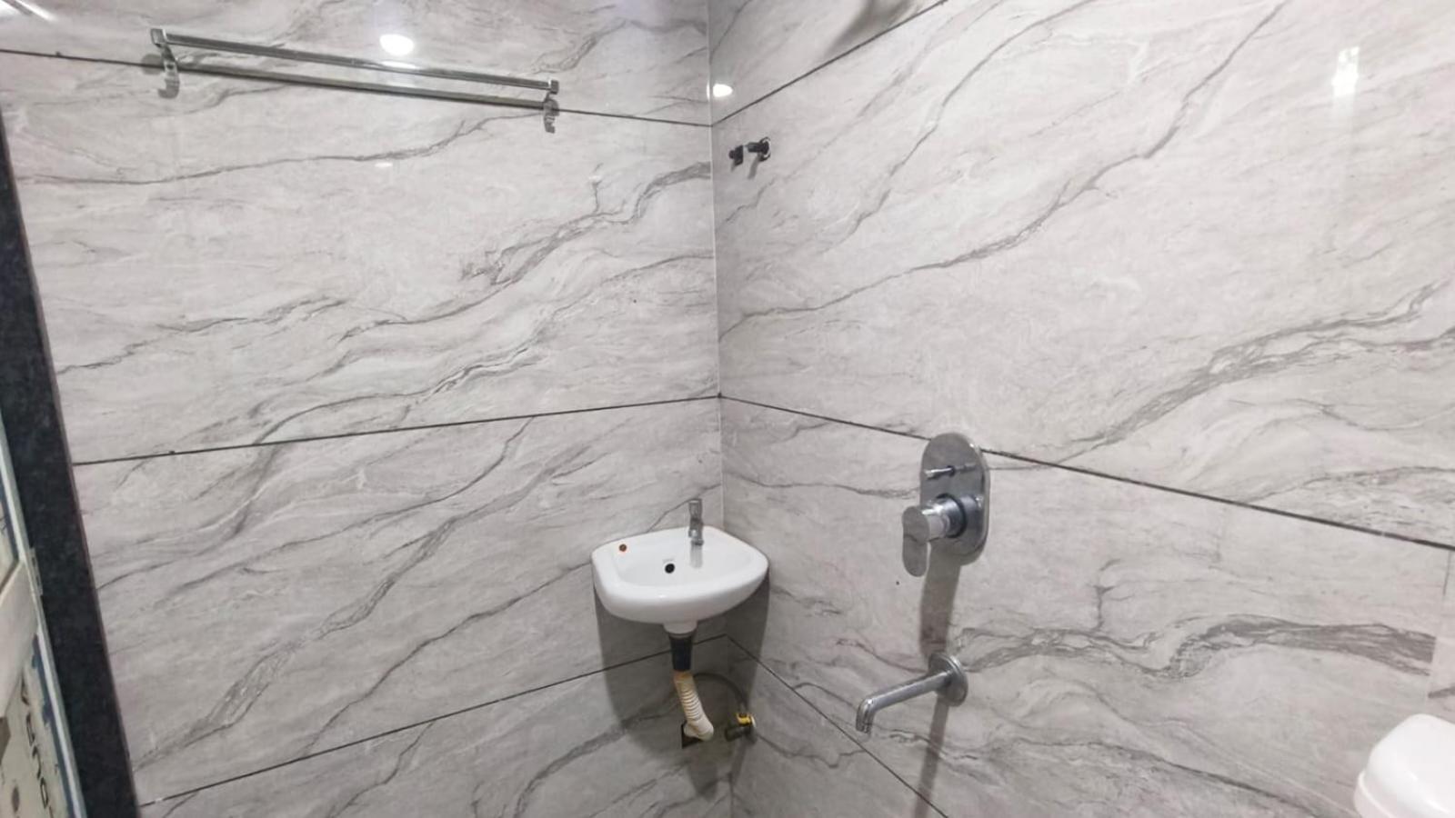 Nain Guest House اوجاين المظهر الخارجي الصورة